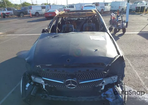 2019 Mercedes-Benz C 300 из США, поврежденный, VIN 55SWF8DB2KU303657